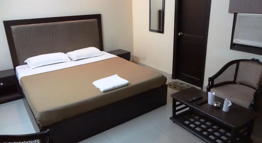Hotel Kyron